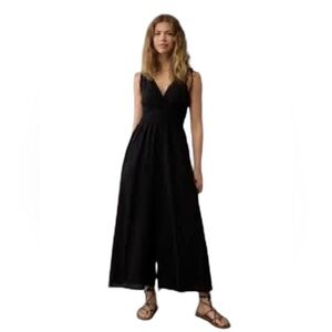 American Eagle V Neckline Sleeveless Junpsuit Black XL